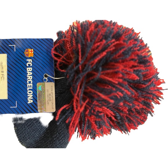 FC BARCELONA SUPPORTERS BEANIE - Picture 3 of 7